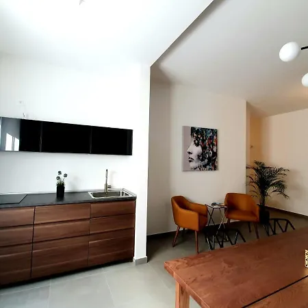 Charme Siracusa 4* סירקוזה